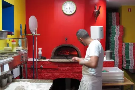 le mediterraneen pizza braine l alleud
