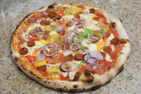le mediterraneen pizza braine l alleud