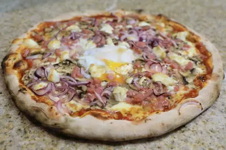 Pizza Napoléon
